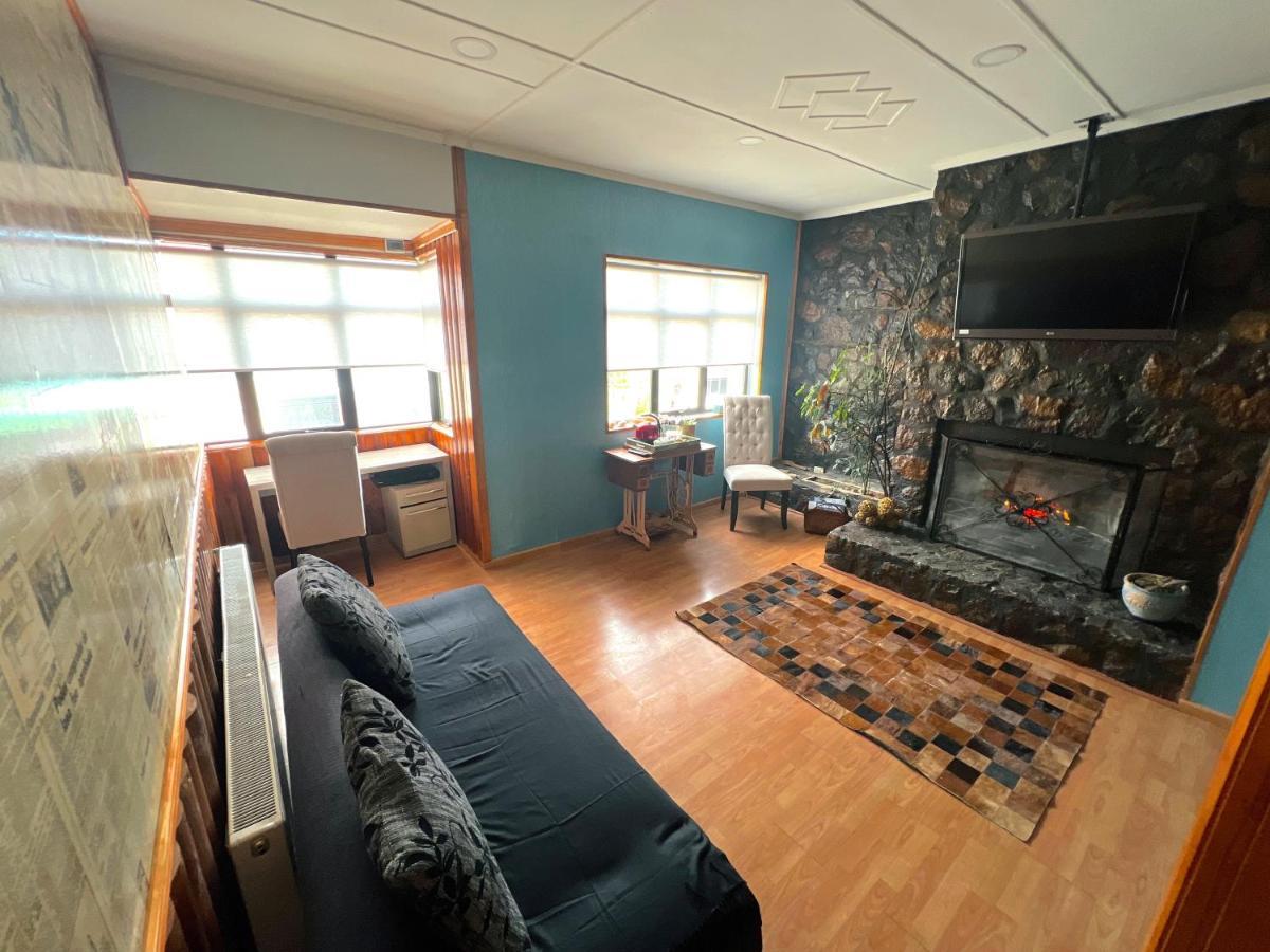 Incredible Downtown Duplex With Interior Backyard Leilighet Punta Arenas Eksteriør bilde